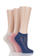 Load image into Gallery viewer, Ladies 3 Pair Elle Soft Pelerine Trainer Socks
